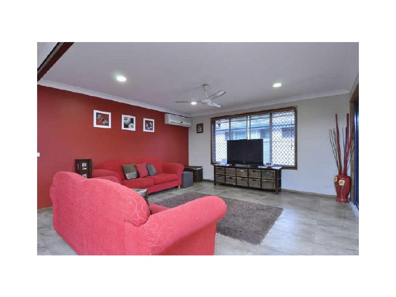 127 Acanthus Av, Burleigh Waters QLD 4220