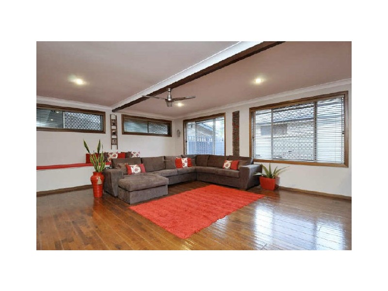 127 Acanthus Av, Burleigh Waters QLD 4220