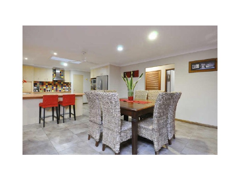 127 Acanthus Av, Burleigh Waters QLD 4220