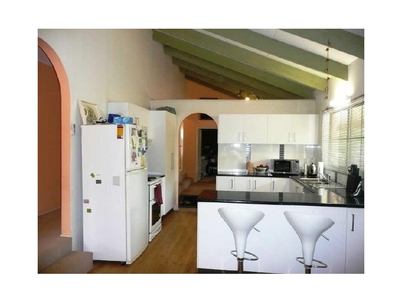 4 Yoolantie Crs, Nerang QLD 4211