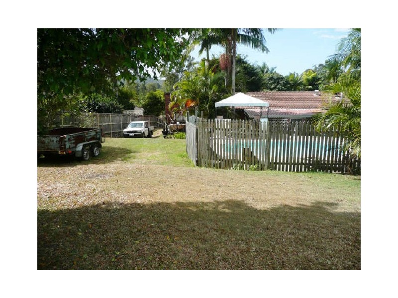 4 Yoolantie Crs, Nerang QLD 4211