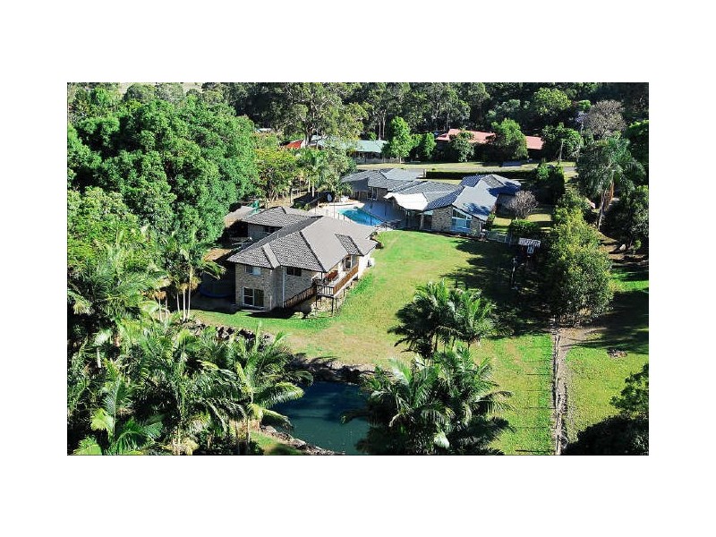 17 Jamberoo Ct, Tallebudgera QLD 4228