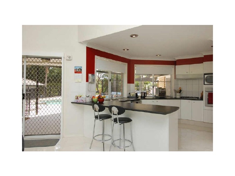 17 Jamberoo Ct, Tallebudgera QLD 4228