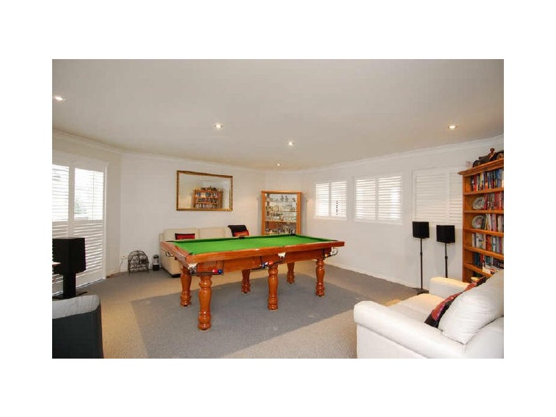 17 Jamberoo Ct, Tallebudgera QLD 4228