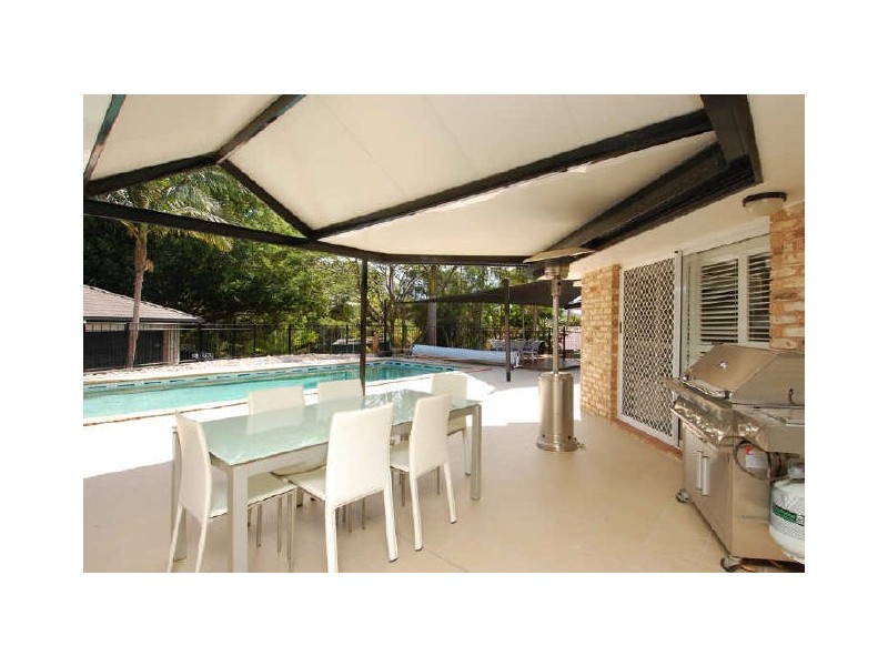 17 Jamberoo Ct, Tallebudgera QLD 4228