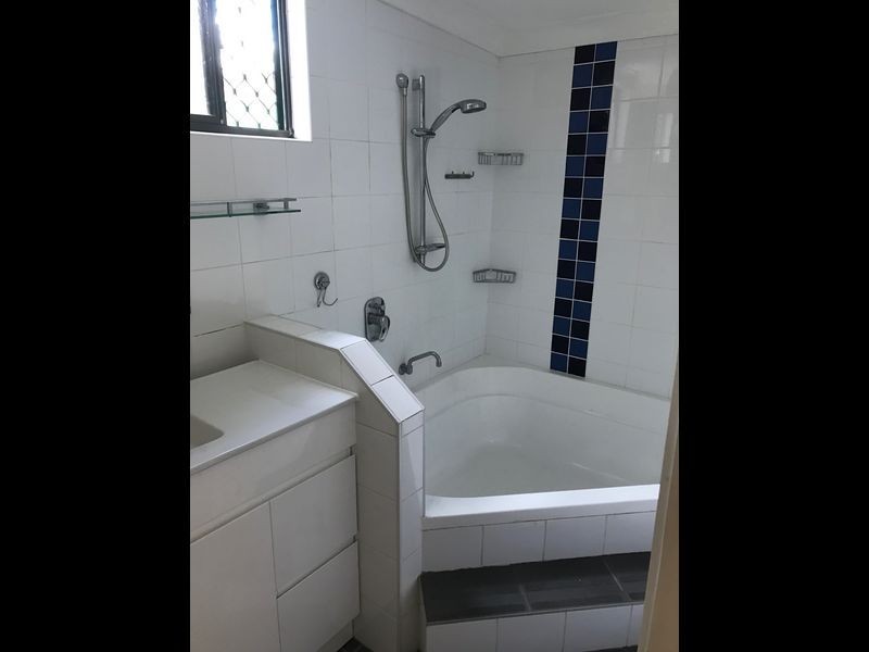 1/7 Viburnum Street, Varsity Lakes QLD 4227