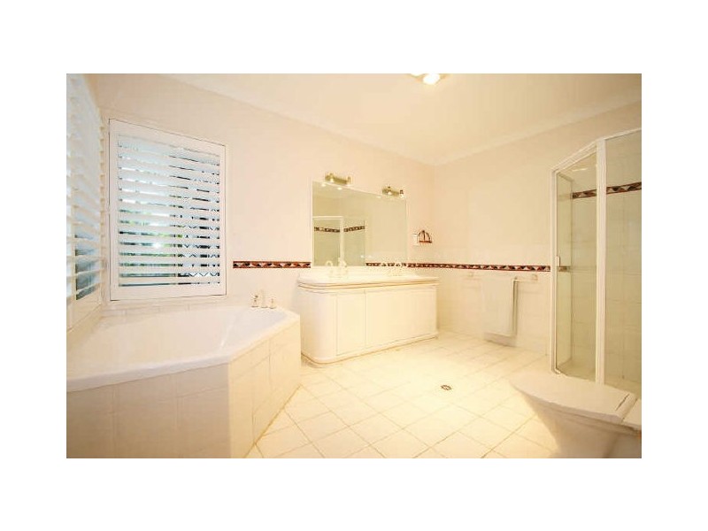 309 Ron Penhaligon Way, Robina QLD 4226