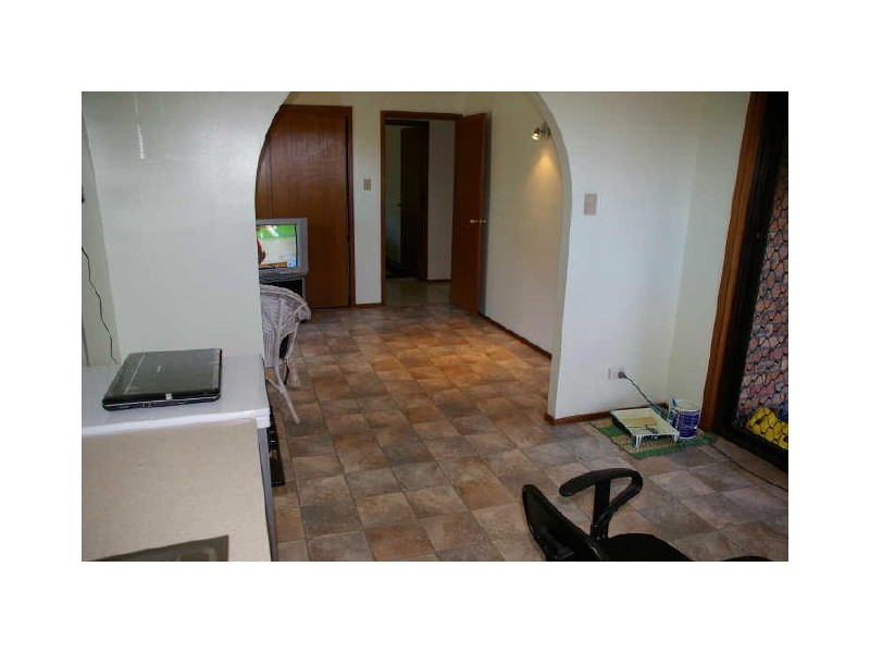 24 Coachwood Ct, Burleigh Waters QLD 4220