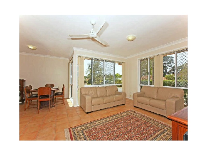 62 Treeview Drive, Burleigh Waters QLD 4220