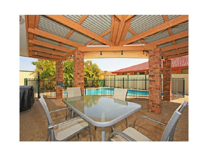 62 Treeview Drive, Burleigh Waters QLD 4220