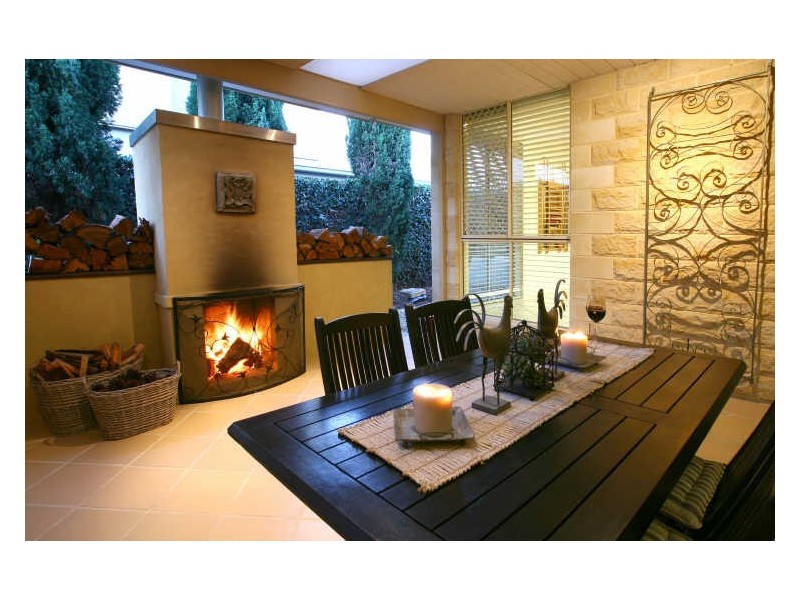 36 Lancelin Drive, Mermaid Waters QLD 4218