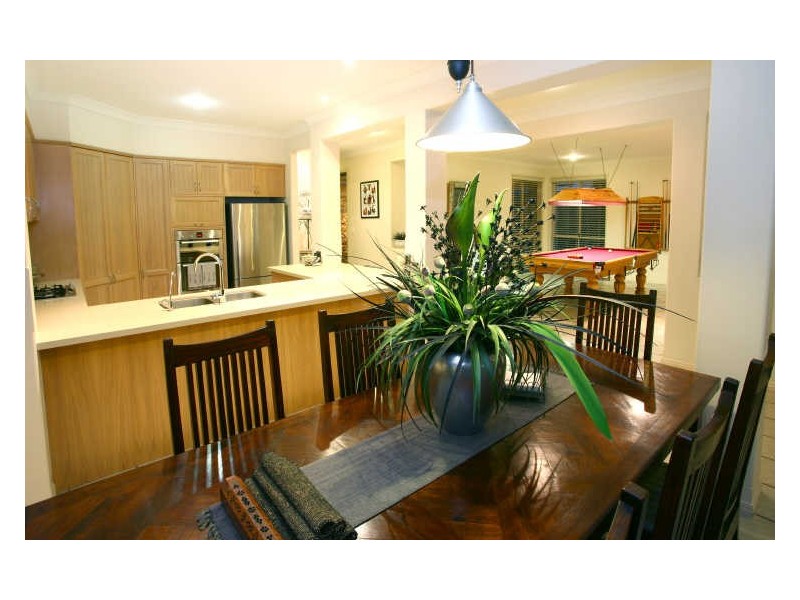 36 Lancelin Drive, Mermaid Waters QLD 4218