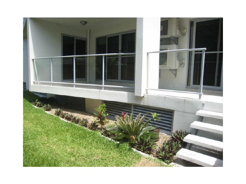 1/61 Tallebudgera Drive, Palm Beach QLD 4221