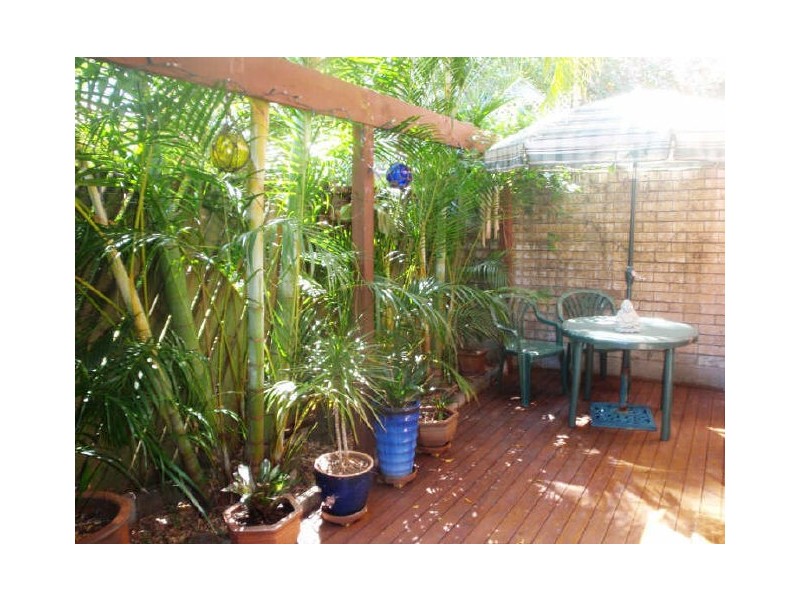 4/29 Julia St, Burleigh Heads QLD 4220