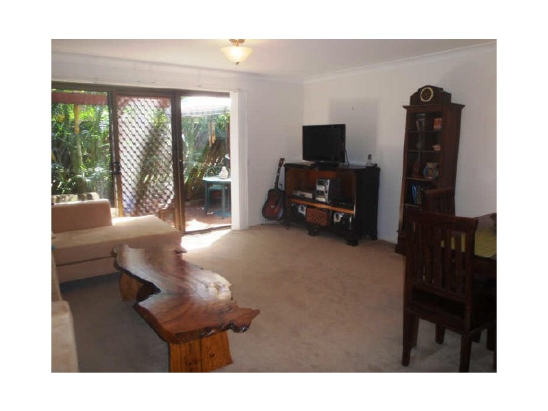 4/29 Julia St, Burleigh Heads QLD 4220