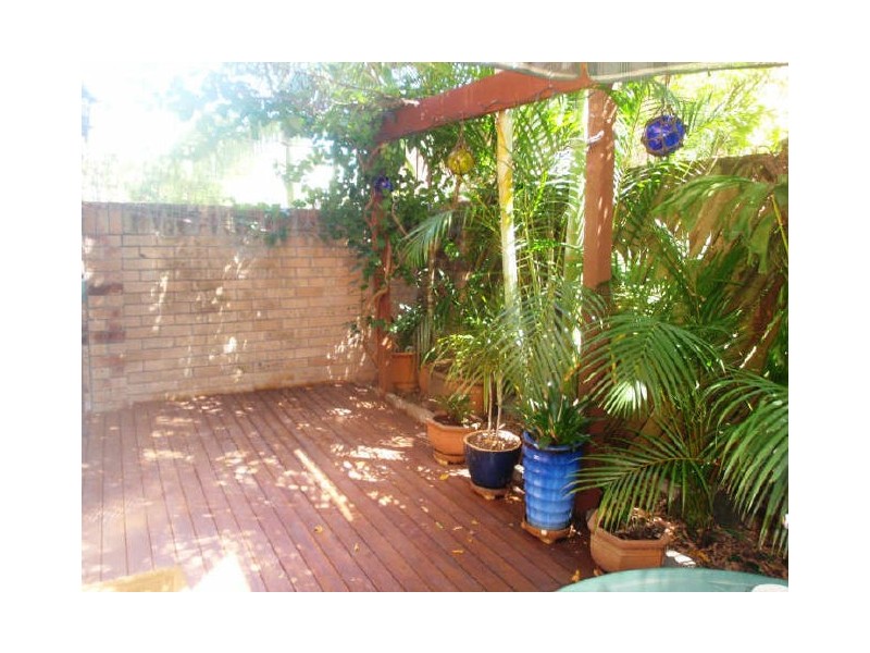 4/29 Julia St, Burleigh Heads QLD 4220