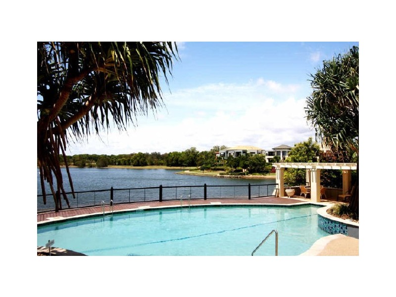 1027/1 The Cove Cres, Carrara QLD 4211