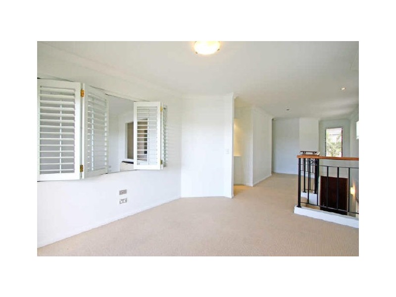 1027/1 The Cove Cres, Carrara QLD 4211