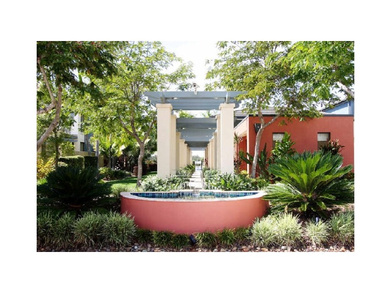 1027/1 The Cove Cres, Carrara QLD 4211