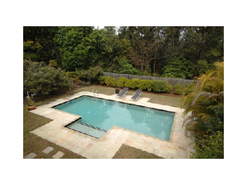 142 Acanthus Av, Burleigh Heads QLD 4220