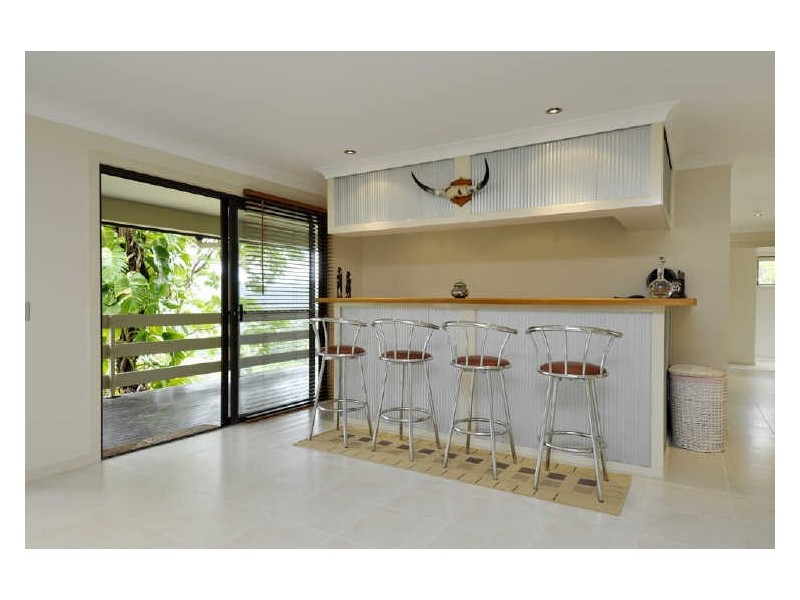 7 Reynella Rd, Tallebudgera QLD 4228