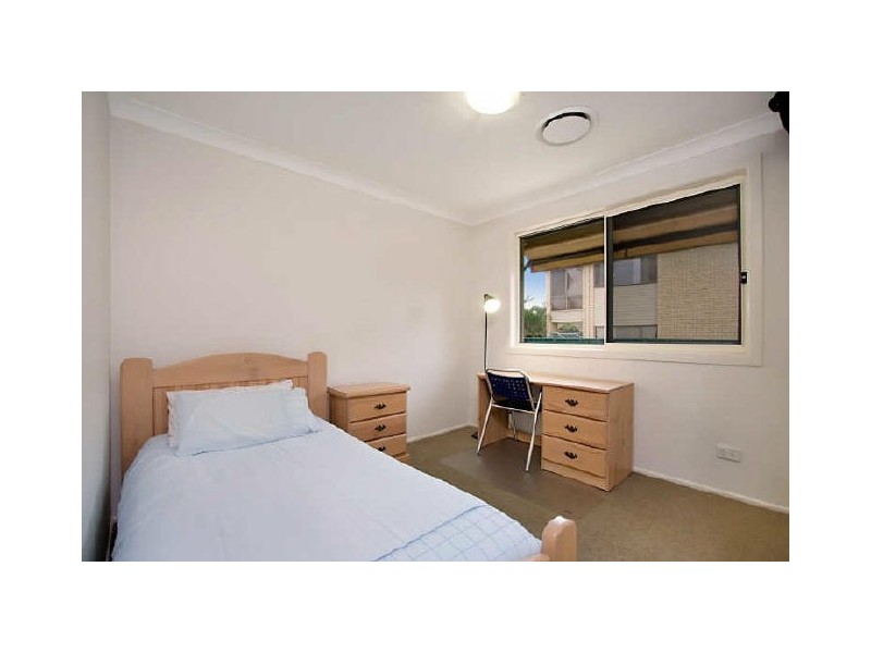 24 Egret Av, Burleigh Waters QLD 4220