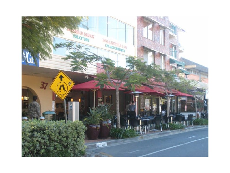 135 Acanthus Av, Burleigh Waters QLD 4220