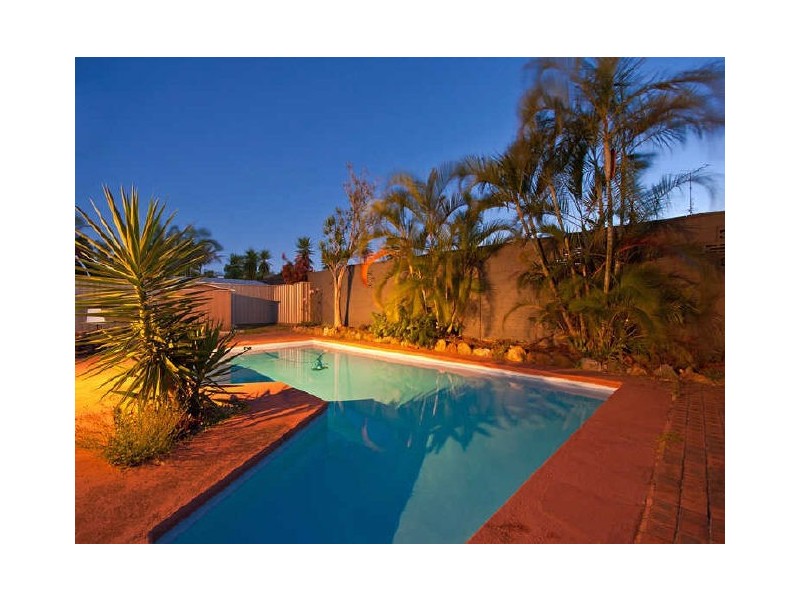 40 Banksia Bwy, Burleigh Waters QLD 4220