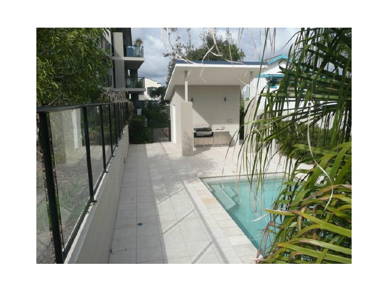 7/119 Sunshine Parade, Miami QLD 4220