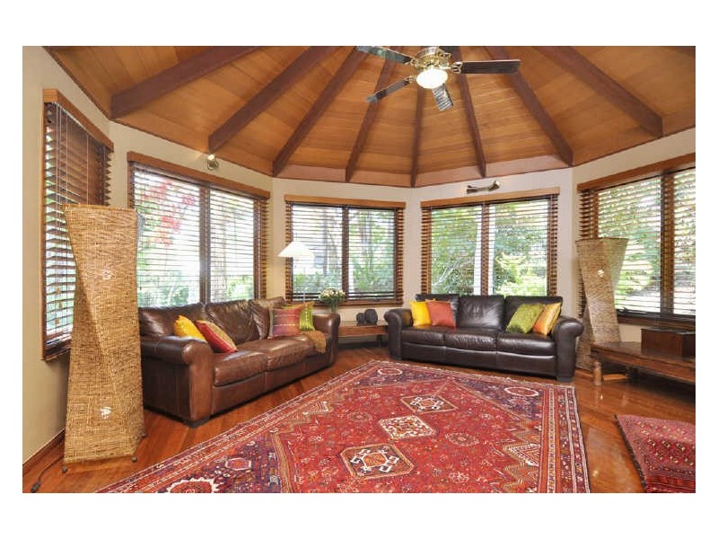 9 Wednesday Drive, Tallebudgera Valley QLD 4228