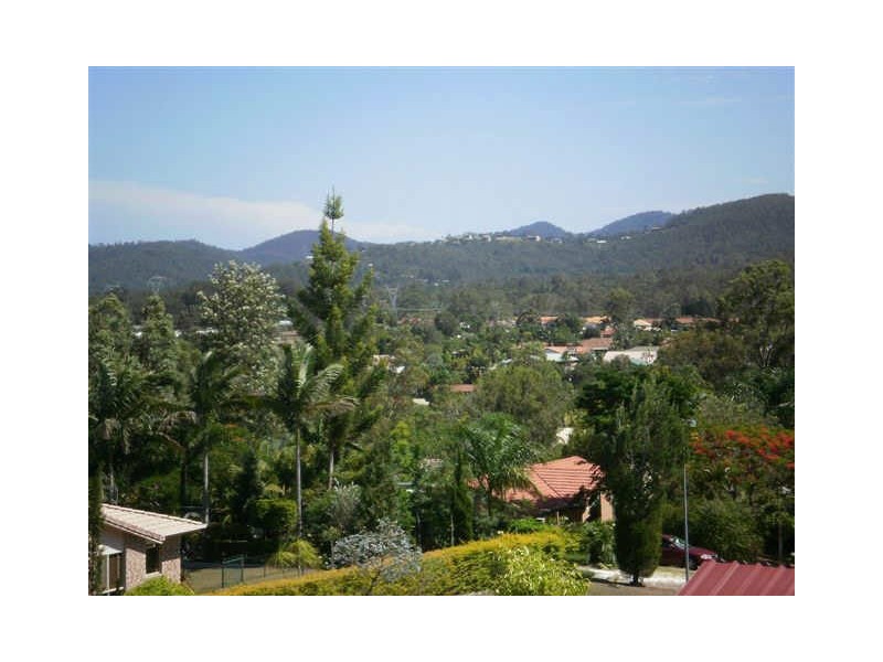 9 Mission Drive, Tallai QLD 4213