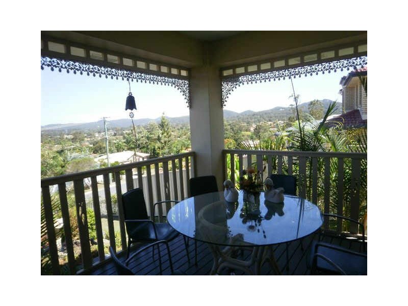 9 Mission Drive, Tallai QLD 4213