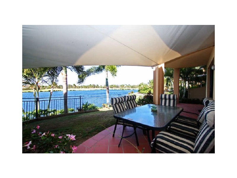 50/117 Palm Meadows Drive, Carrara QLD 4211