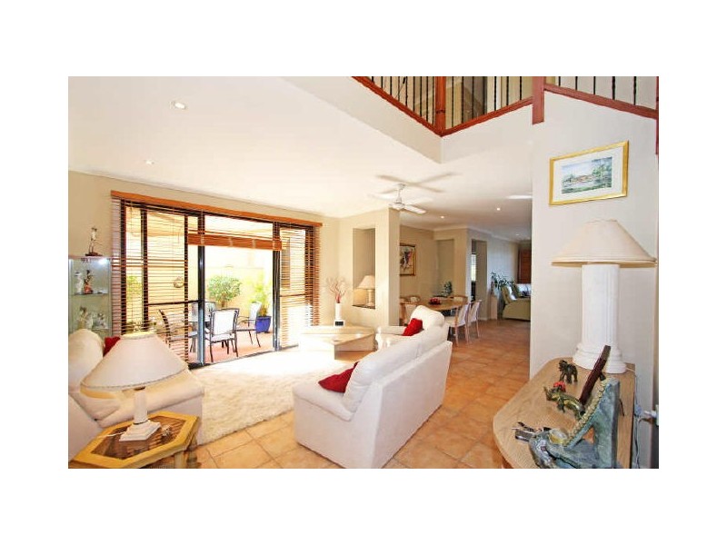 50/117 Palm Meadows Drive, Carrara QLD 4211