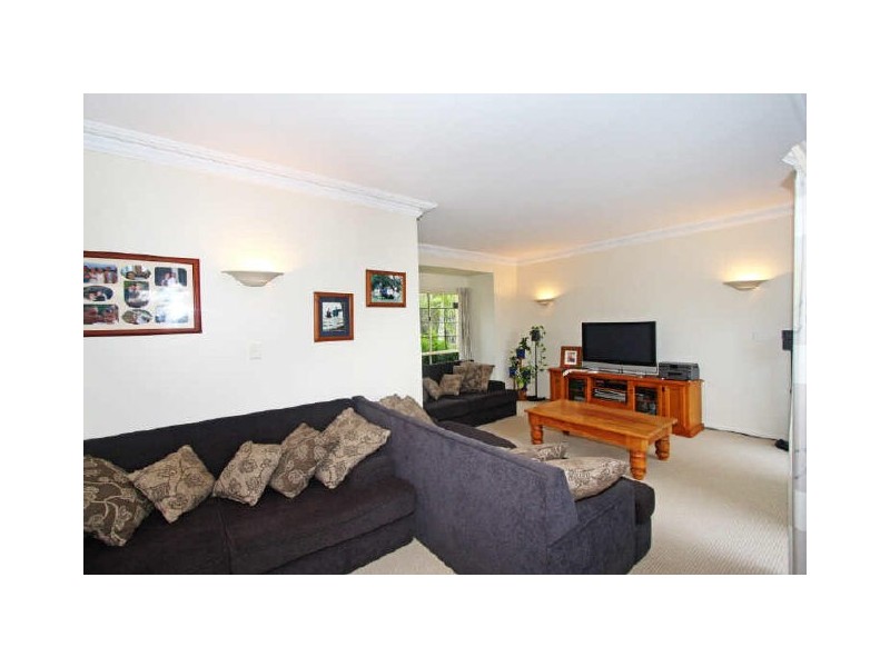 13 Tullamarine Drive, Robina QLD 4226