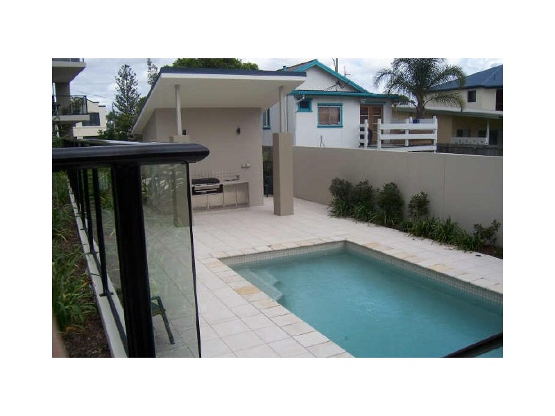 4/119 Sunshine Parade, Miami QLD 4220