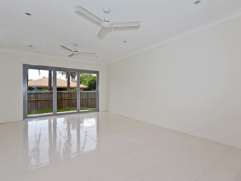 1/1998 Gold Coast Highway, Miami QLD 4220