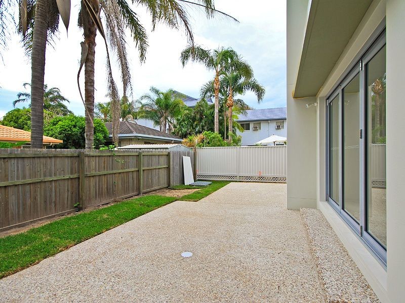 1/1998 Gold Coast Highway, Miami QLD 4220