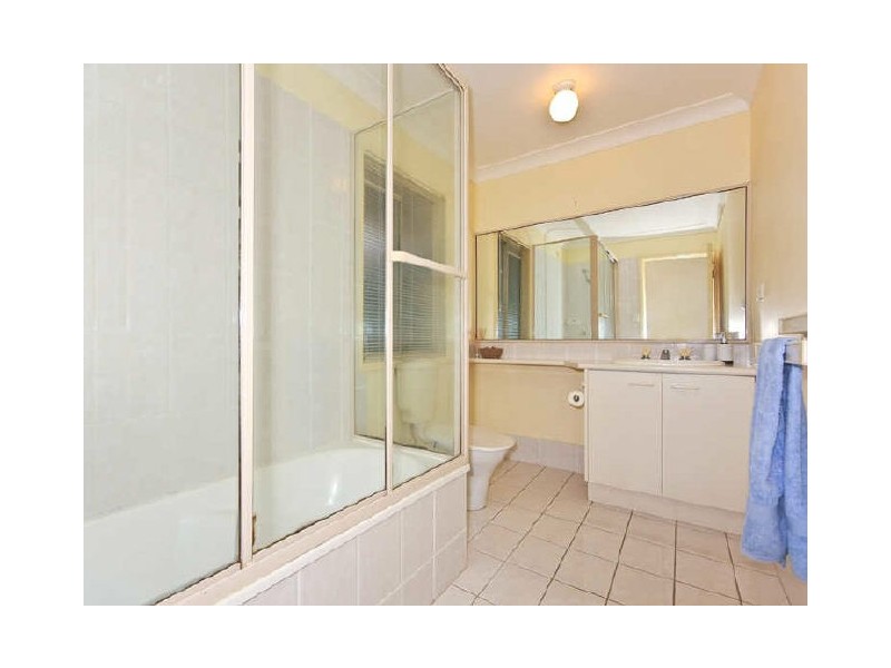 1/21 Thornleigh Crescent, Varsity Lakes QLD 4227