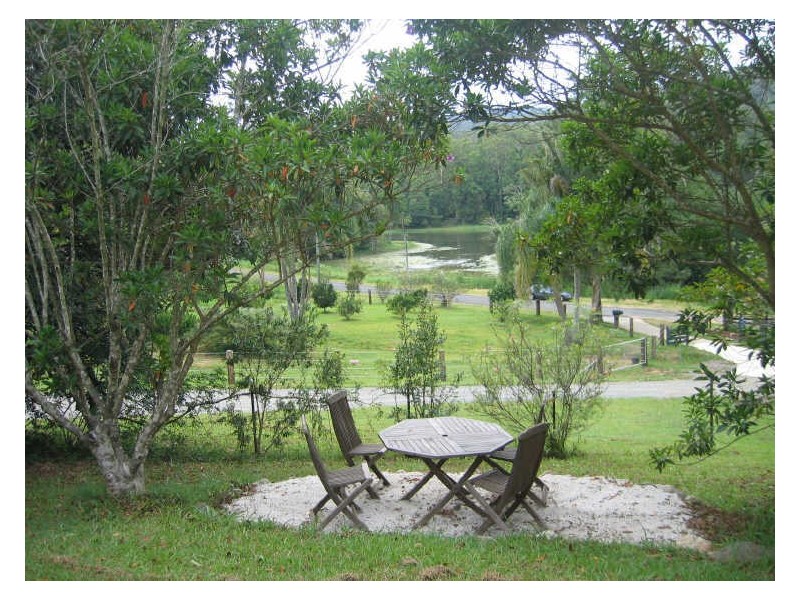 36 Dove Rd, Tallebudgera Valley QLD 4228