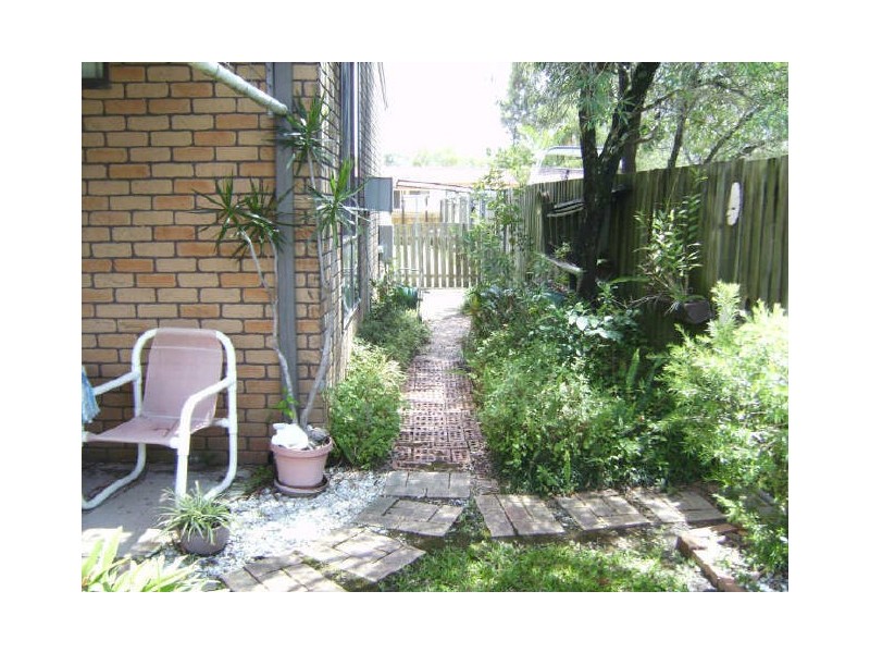 102/325 Reedy Creek Road, Burleigh Waters QLD 4220