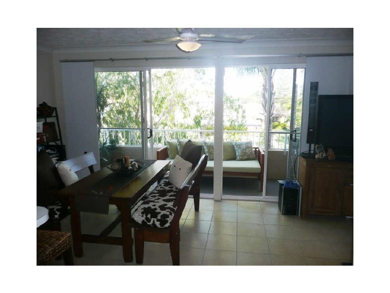 8/21 Bullimah Avenue, Burleigh Heads QLD 4220