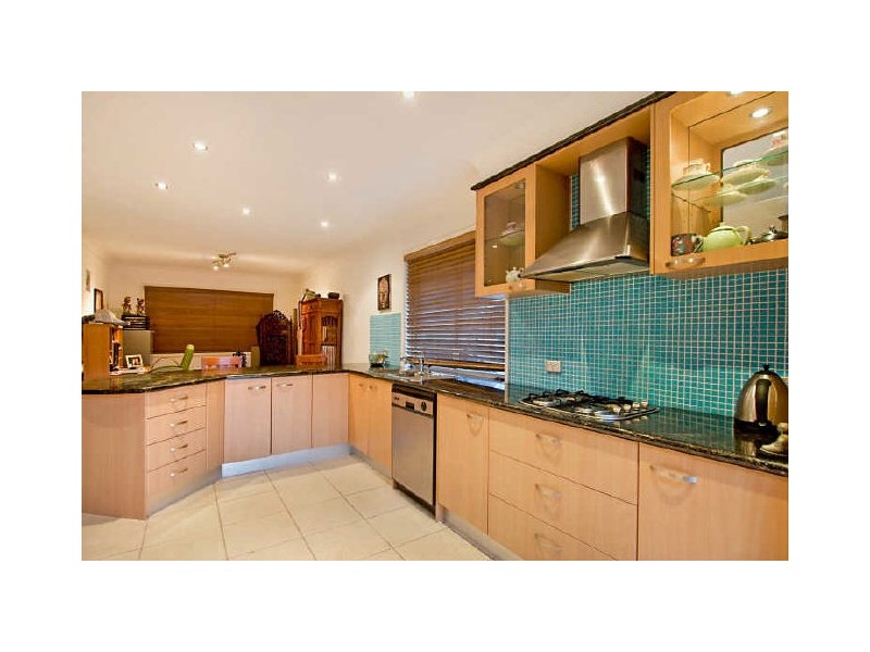 26 Aruma Avenue, Burleigh Waters QLD 4220