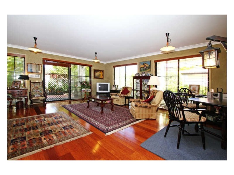 10/2 Beachcomber Court, Burleigh Waters QLD 4220