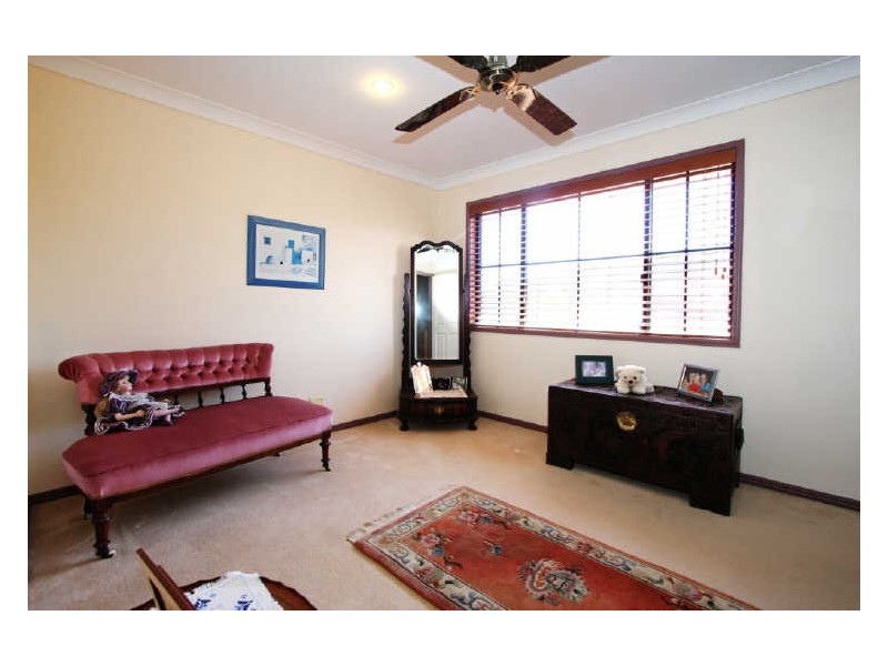 10/2 Beachcomber Court, Burleigh Waters QLD 4220