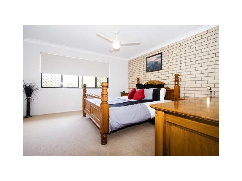 15/14 Shrike Court, Burleigh Waters QLD 4220