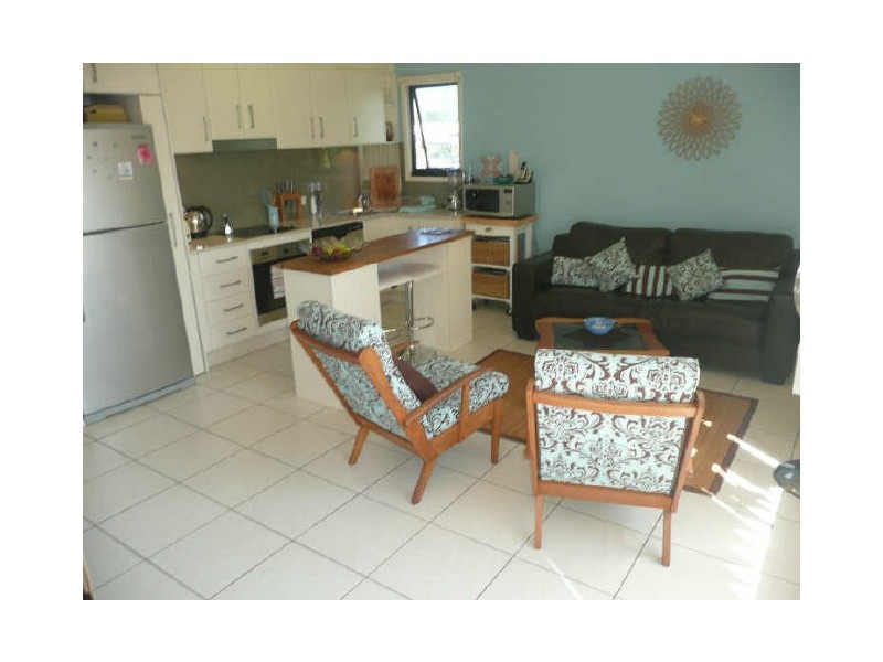 9/2104 Gold Coast Highway, Miami QLD 4220