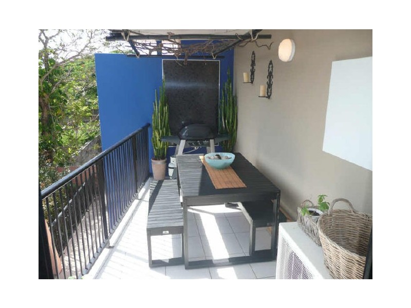 9/2104 Gold Coast Highway, Miami QLD 4220