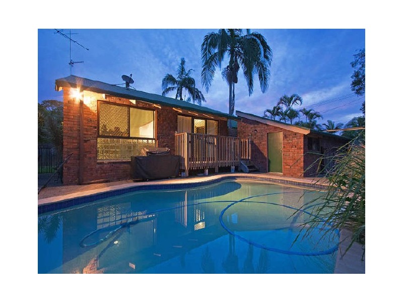 5 Barwon Street, Burleigh Heads QLD 4220