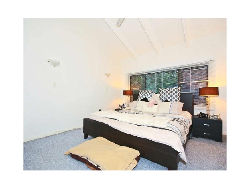 5 Barwon Street, Burleigh Heads QLD 4220